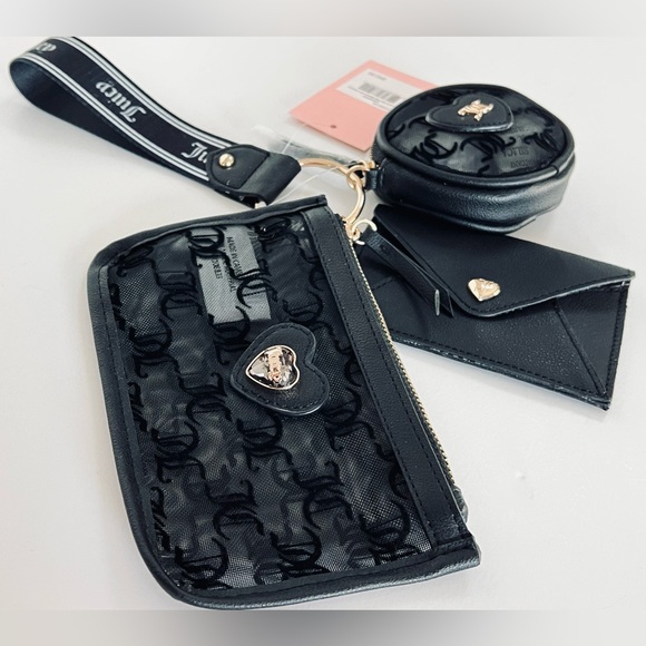 Juicy Couture Black Gelato On The Beach 3
Pouches & Wristlet Strap NWT - Picture 10 of 13